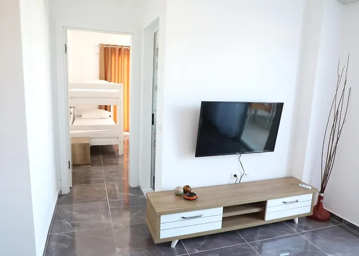 Lux3 Seaview & 43' Tv Netflix 公寓 Shëngjin