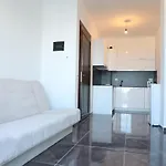 Lux3 Seaview & 43' Tv Netflix Apartman *