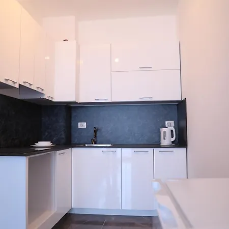 Lux3 Seaview & 43' Tv Netflix *