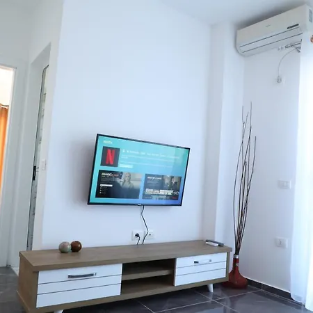 Lux3 Seaview & 43' Tv Netflix * Shengjin