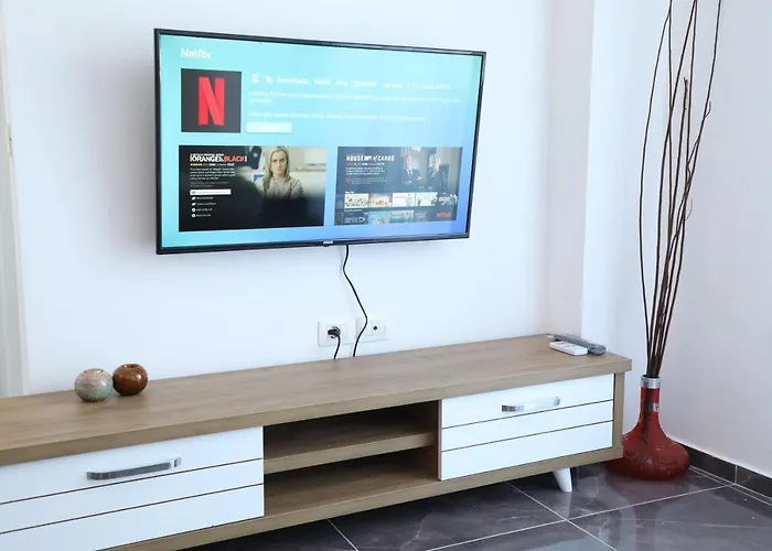 Lux3 Seaview & 43' Tv Netflix * Shëngjin