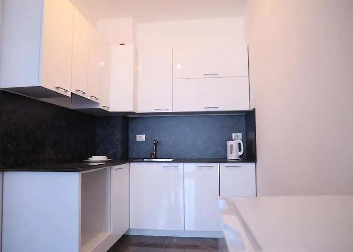 Lux3 Seaview & 43' Tv Netflix *