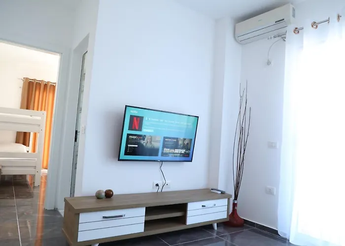 Lux3 Seaview & 43' Tv Netflix * Shëngjin